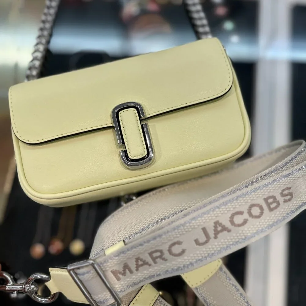NWT! New Marc Jacobs J Marc Shoulder Bag -Smooth leather -Tender Yellow